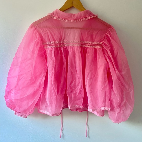 Gotham 1950’s Baby Doll Ruffle Top - Picture 2 of 5